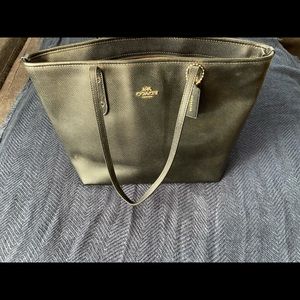 Coach tote - great condition